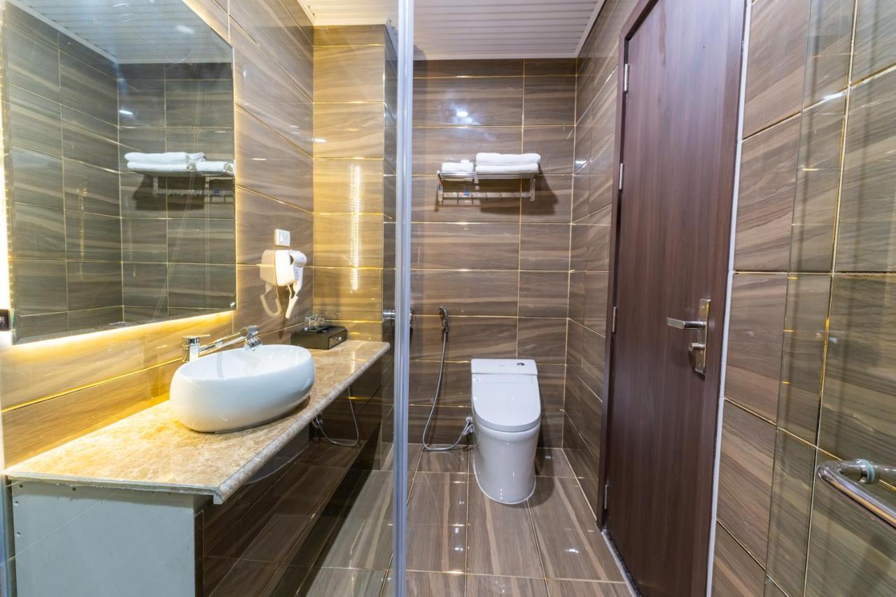 Cm Hotel & Apartment Hai Phong Exterior photo