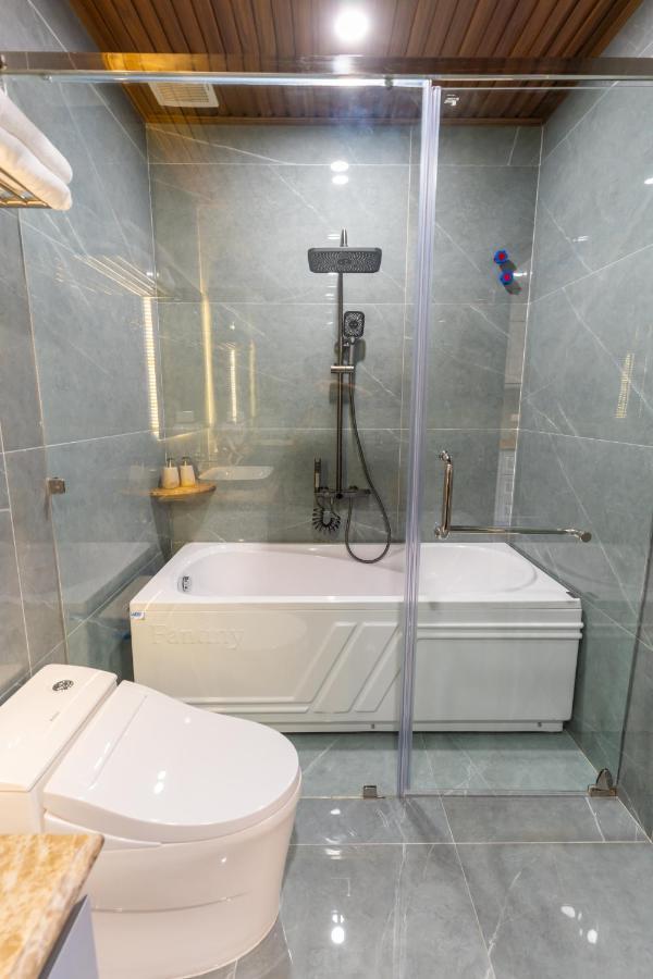Cm Hotel & Apartment Hai Phong Exterior photo
